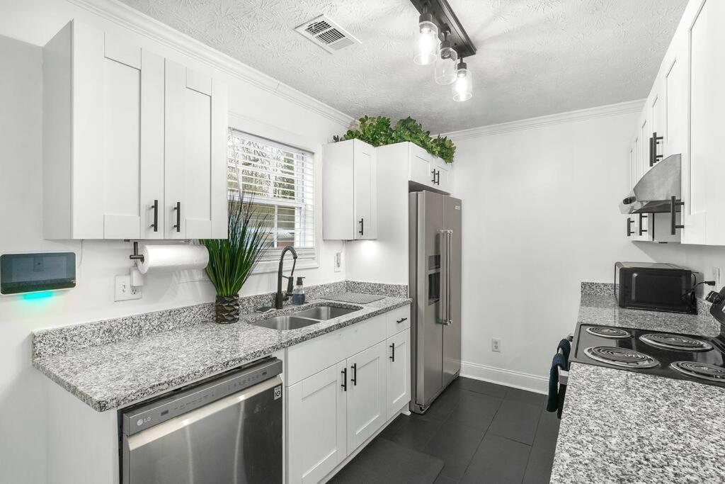 Modern 3Bd,2Ba Townhome Near Stadiums In Metro-Atl Atlanta Buitenkant foto